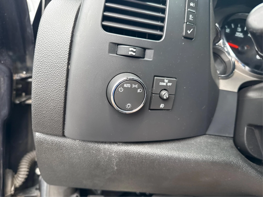 2009 GMC Sierra 1500 - 1GTEK29029Z118459 - Image #17