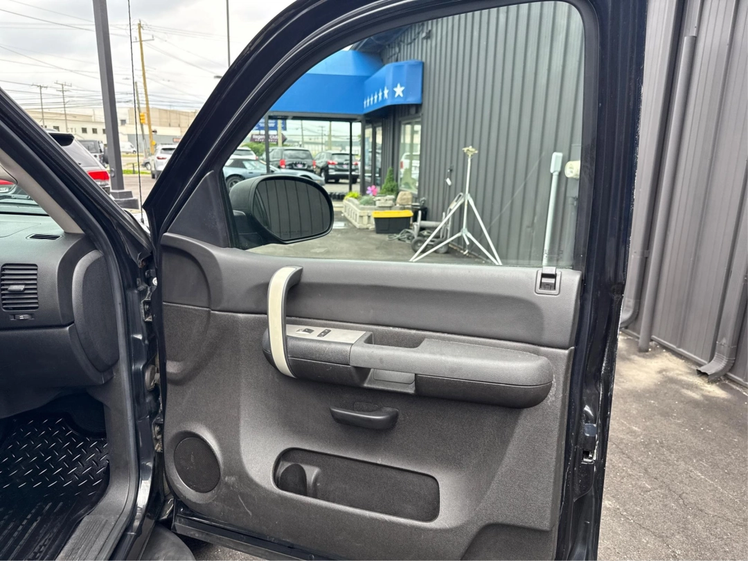 2009 GMC Sierra 1500 - 1GTEK29029Z118459 - Image #20