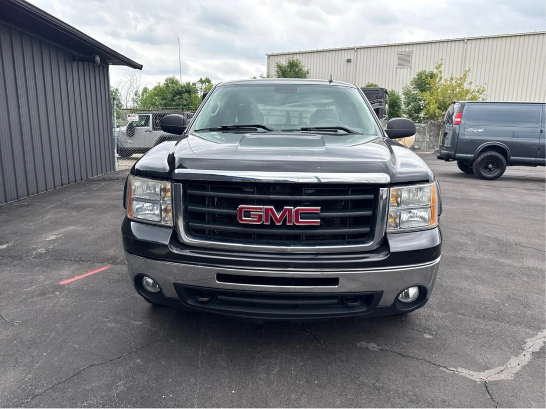 2009 GMC Sierra 1500 - 1GTEK29029Z118459 - Image #2