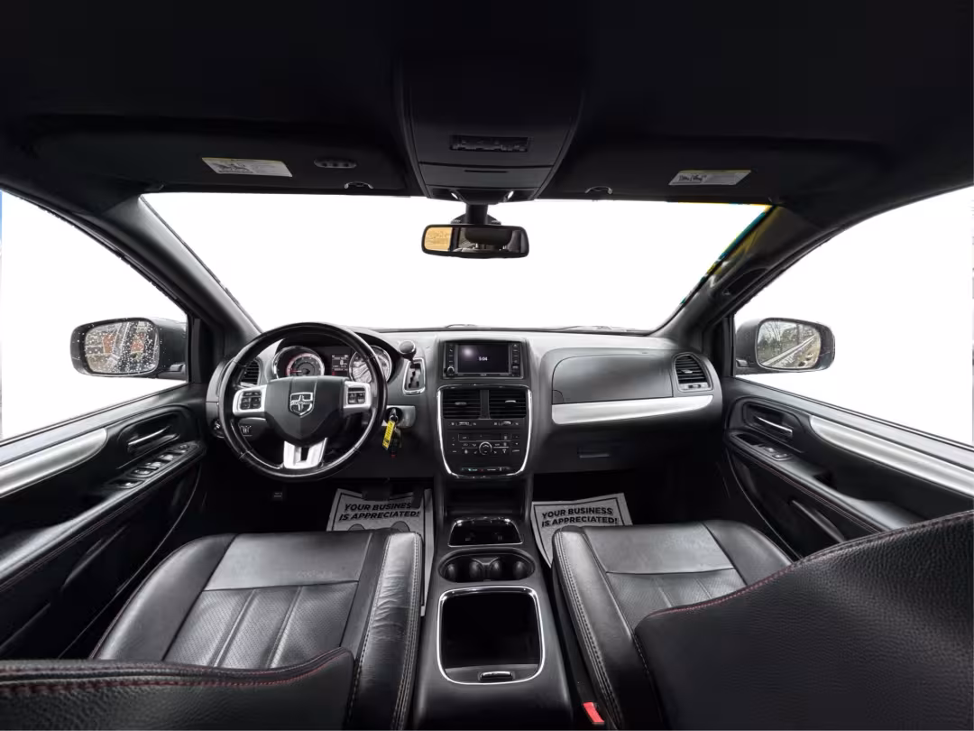 2019 Dodge Grand Caravan - 2C4RDGEG6KR694230 - Image #23